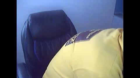 Snapshot of majorgunit chatting on March 2025 06:45:01 PM Chris online show from March 2025 06:45:01 PM