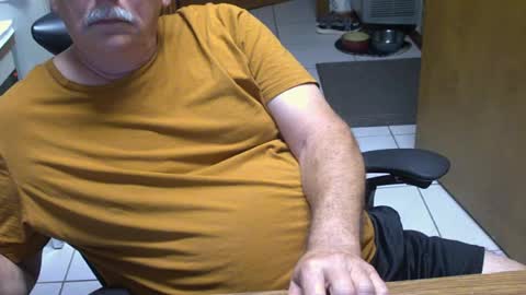 Snapshot of majormike34 chatting on July 2026 03:37:01 AM majormike34 online show from July 2026 03:37:01 AM