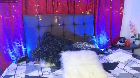 Celeste Bonet  online show from November 2025 11:32:01 AM