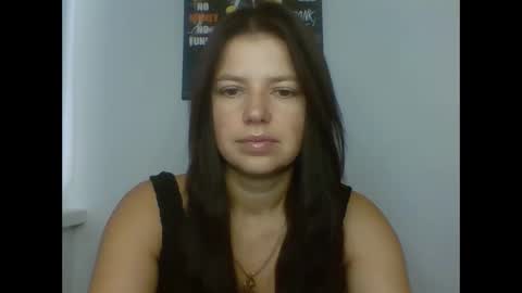 make_mesmile online show from September 2025 06:02:02 AM