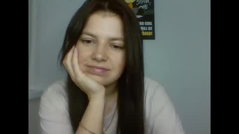 make_mesmile online show from December 2025 07:42:01 PM