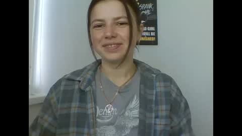 make_mesmile online show from April 2026 06:25:02 AM