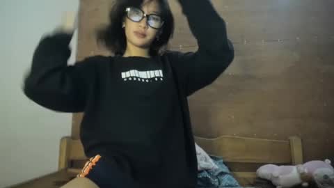 Ling and John online show from March 2025 03:51:01 PM