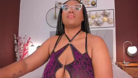 makena online show from October 2025 03:59:02 AM