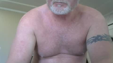 makinit08 online show from April 2026 07:14:01 PM