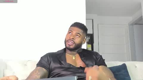 Snapshot of makonneen chatting on June 2026 01:58:02 AM Makonnen online show from June 2026 01:58:02 AM