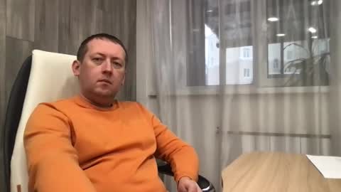 Snapshot of maks199402 chatting on December 2025 09:48:01 AM maksoffice online show from December 2025 09:48:01 AM