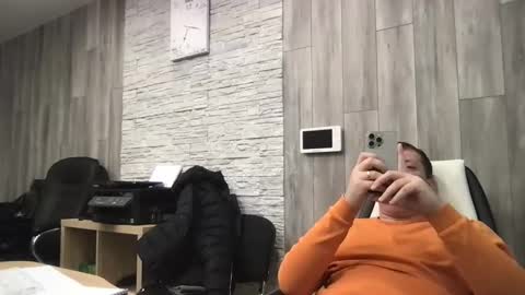 Snapshot of maks199402 chatting on March 2026 10:33:01 AM maksoffice online show from March 2026 10:33:01 AM