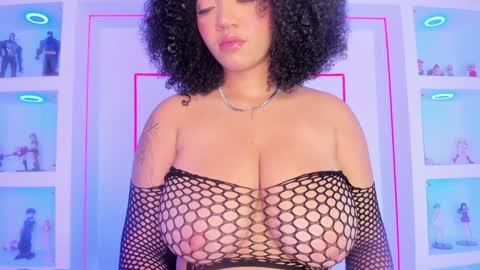 Snapshot of malaikabrown chatting on December 2024 11:50:02 AM online show from December 2024 11:50:02 AM