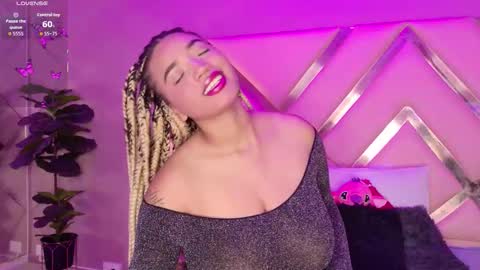 Snapshot of malaikabrown chatting on February 2026 04:16:02 AM online show from February 2026 04:16:02 AM