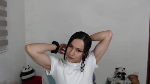 Mariapau online show from October 2025 12:03:01 PM