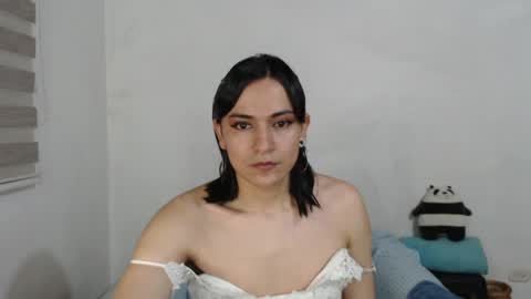 Snapshot of malasexychick chatting on May 2026 03:50:02 PM Mariapau online show from May 2026 03:50:02 PM