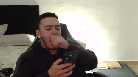 Snapshot of male_pussy chatting on February 2026 12:07:01 AM ADAM online show from February 2026 12:07:01 AM