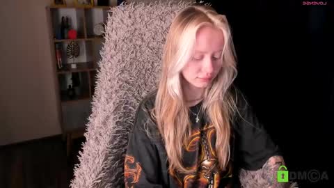 Malena online show from November 2025 09:42:02 AM