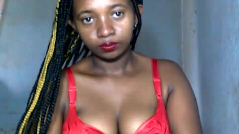 malinah01 online show from January 2025 04:23:01 AM