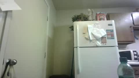 Snapshot of malinda702 chatting on January 2025 12:22:01 AM malinda702 online show from January 2025 12:22:01 AM