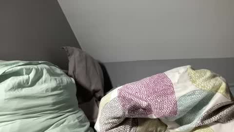 Charlyyee   online show from February 2025 11:47:02 PM