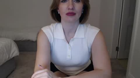 mallinia online show from March 2025 07:59:02 PM