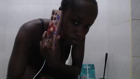 mamaa online show from February 2025 04:05:02 PM