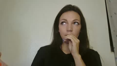 Deja  Jonjon online show from December 2024 06:26:02 AM