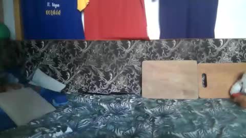 mamamia1789 online show from September 2025 09:20:02 AM