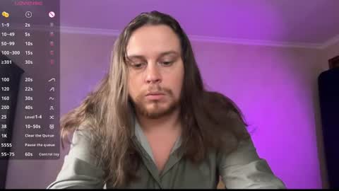 Snapshot of man0taur chatting on July 2026 10:20:02 AM Liam online show from July 2026 10:20:02 AM