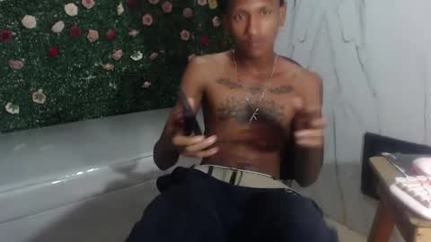 man_sant11 online show from June 2026 05:07:01 PM