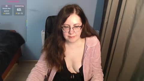 Snapshot of mandarinka28 chatting on February 2026 08:44:01 AM mandarinka28 online show from February 2026 08:44:01 AM