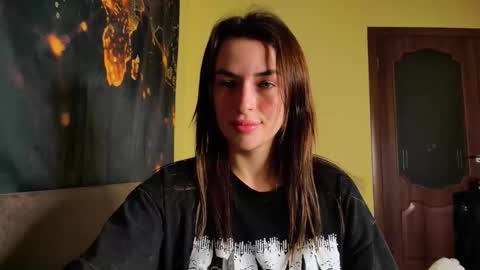 Snapshot of mandibrooks chatting on February 2026 08:51:02 PM MandiBrooks online show from February 2026 08:51:02 PM