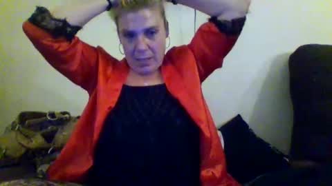 Snapshot of mandilube39 chatting on April 2026 08:31:02 AM mindy22 online show from April 2026 08:31:02 AM