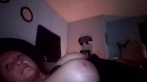 Snapshot of mandilynnwilliams633392 chatting on April 2026 08:06:01 AM Miss Sassy Ass online show from April 2026 08:06:01 AM