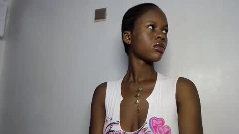 mandymia online show from October 2025 07:47:01 PM