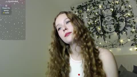 Mandy online show from October 2025 07:10:02 PM