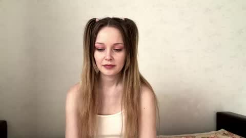 Hey there my name is Sarah online show from April 2026 12:18:01 PM