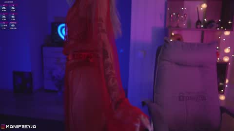 Amelie online show from January 2025 09:23:02 PM