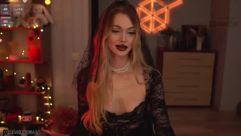 Amelie online show from October 2025 08:38:01 PM