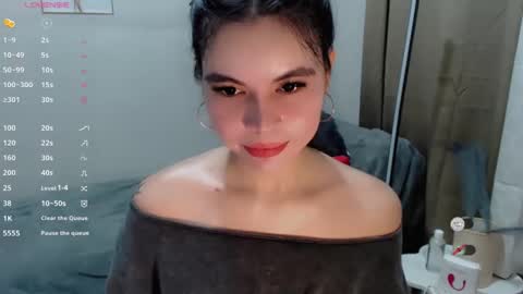 manilynforyou online show from November 2025 04:40:01 PM