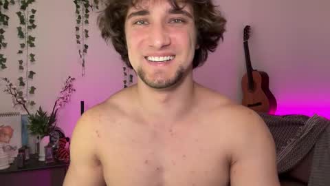 Snapshot of manolein chatting on October 2025 12:10:01 AM manolein online show from October 2025 12:10:01 AM