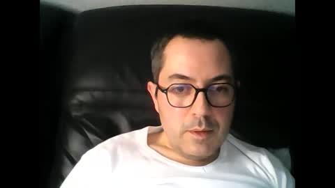 Snapshot of manu5933 chatting on February 2025 04:04:01 PM manu5933 online show from February 2025 04:04:01 PM