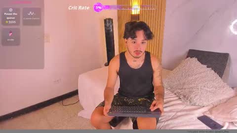 Snapshot of manu_lowe chatting on November 2025 11:34:02 AM MANUEL Dont forget your thumbs up online show from November 2025 11:34:02 AM