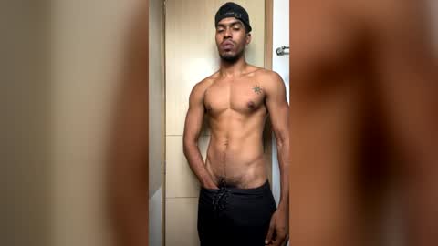 Snapshot of manuel__brown chatting on June 2026 01:03:02 PM Manuel online show from June 2026 01:03:02 PM