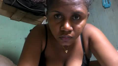 manuela2324 online show from August 2026 02:57:01 AM