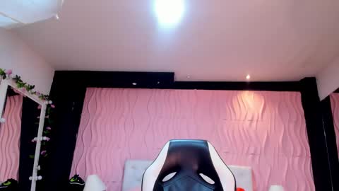 Snapshot of manuelanasty chatting on January 2025 11:59:01 AM Manuela online show from January 2025 11:59:01 AM