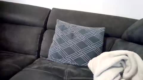 manuv online show from September 2025 12:05:01 AM