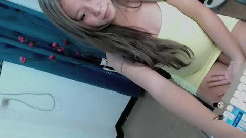 mar_marie online show from April 2026 01:50:02 PM