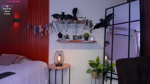 Mar online show from October 2025 08:39:01 PM