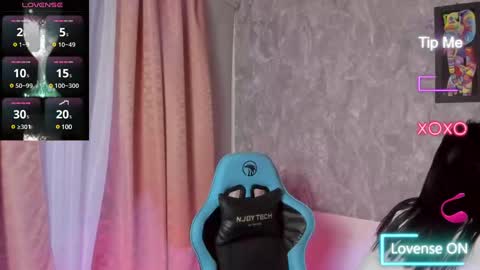 Snapshot of mara_friendboy chatting on January 2025 08:12:01 PM Mara online show from January 2025 08:12:01 PM