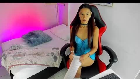 Snapshot of maraiah_petit chatting on September 2025 07:14:02 PM Mara online show from September 2025 07:14:02 PM
