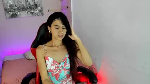 Snapshot of maraiah_petit chatting on September 2025 07:30:01 PM Mara online show from September 2025 07:30:01 PM