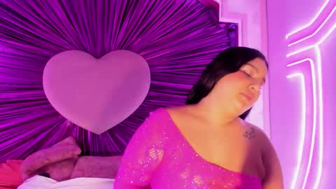 maralinette22 online show from November 2025 10:48:01 AM